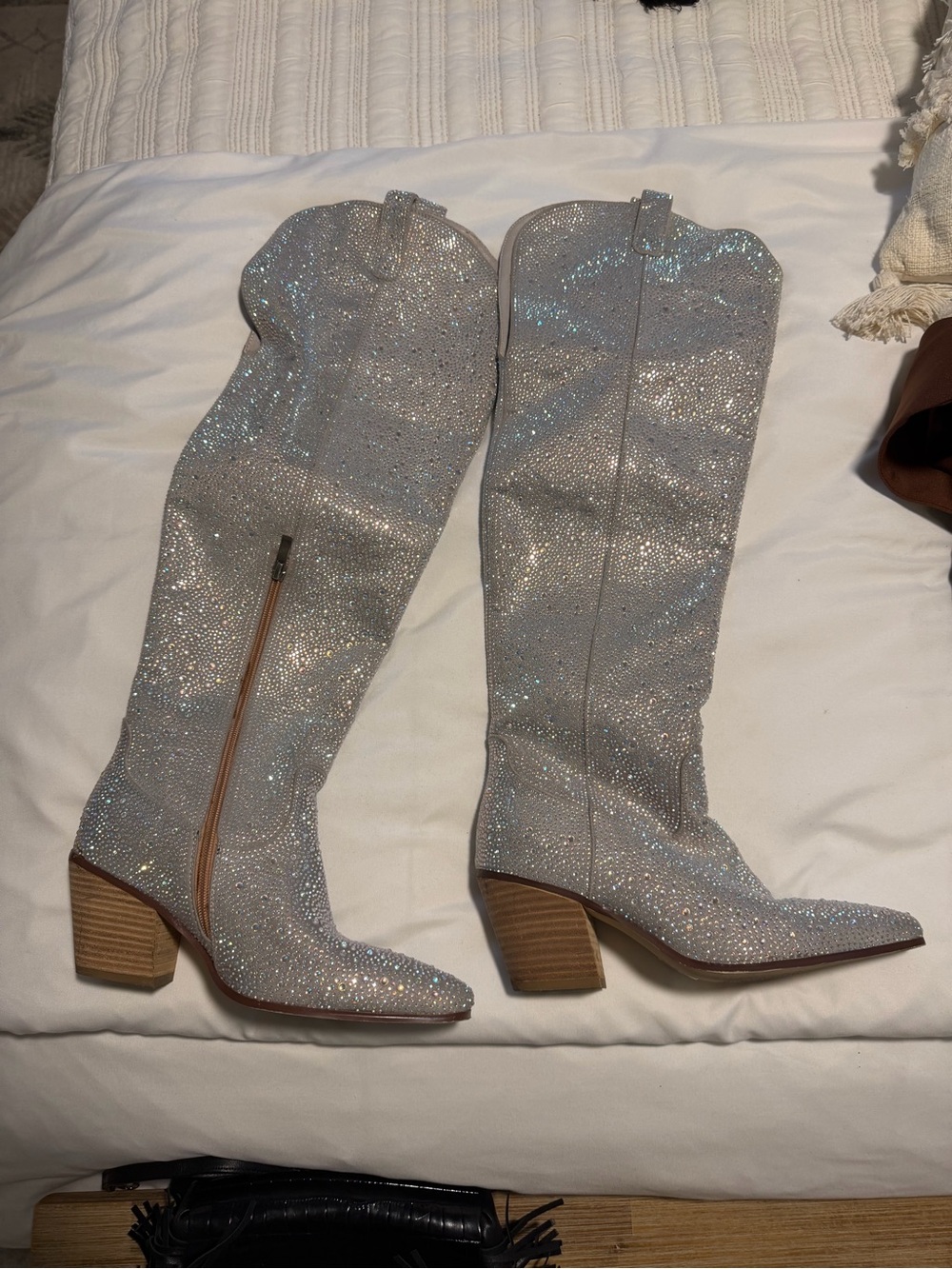 Women's Sparkle Over the Knee-High Western Boots - Silver Glitter